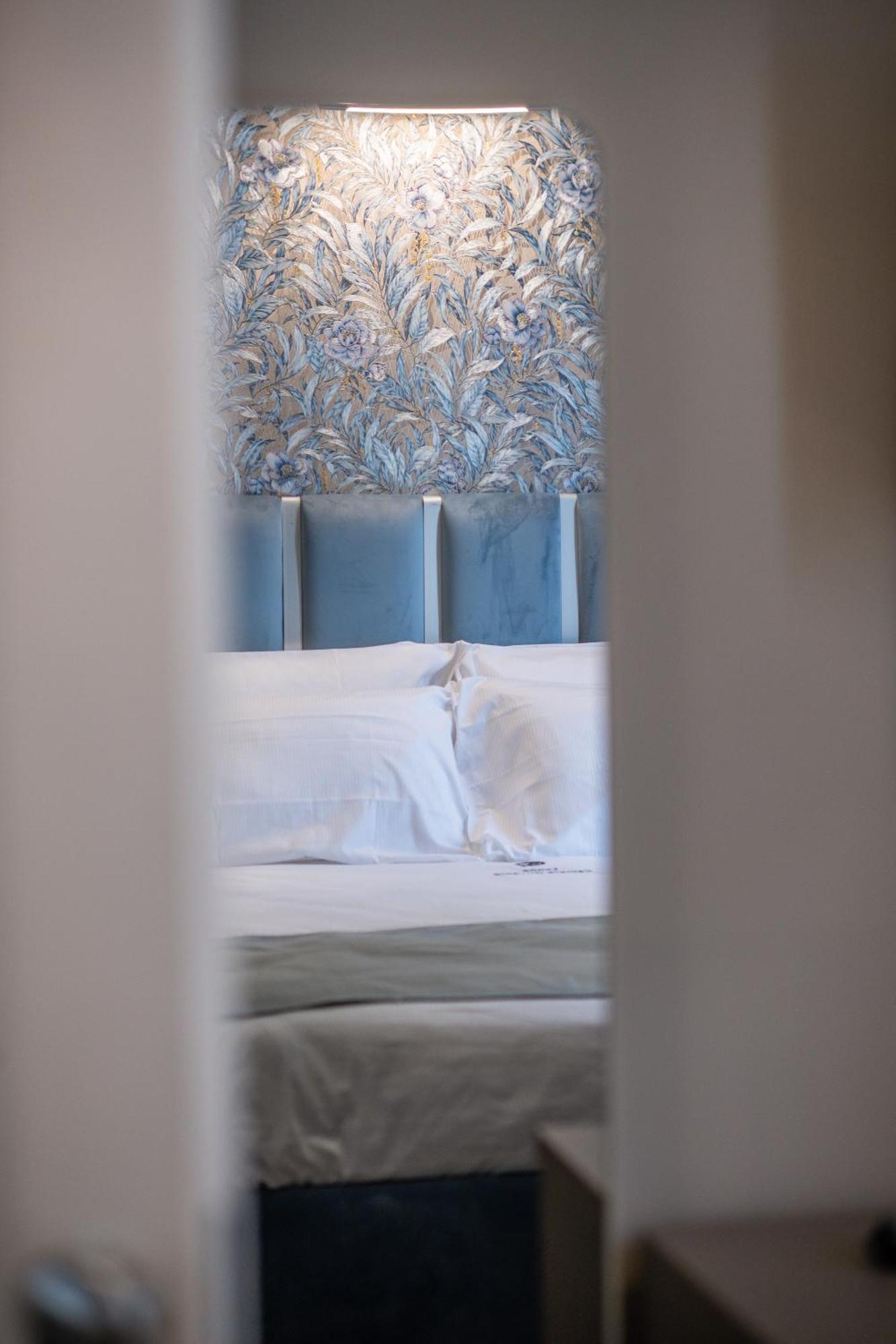 Guest house Leone D'autore - Rooftop Centro Storico Naples